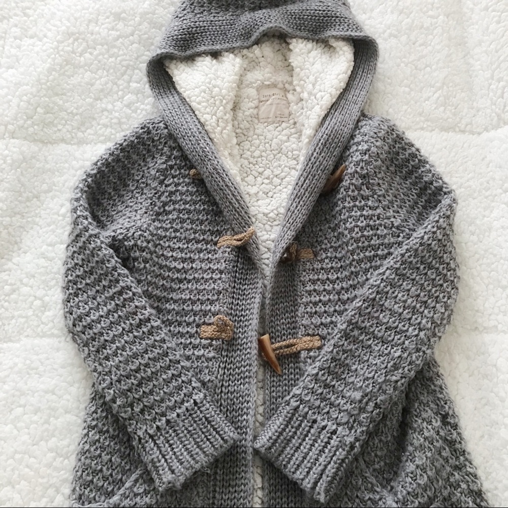 Zara Girl’s Knit Gray and White Button Up Coat
